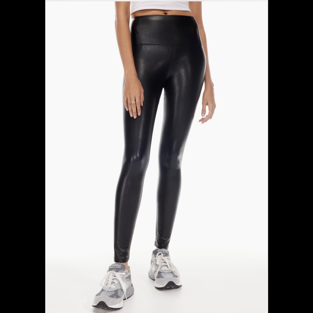 Aritzia Wilfred Free - Daria “leather” leggings